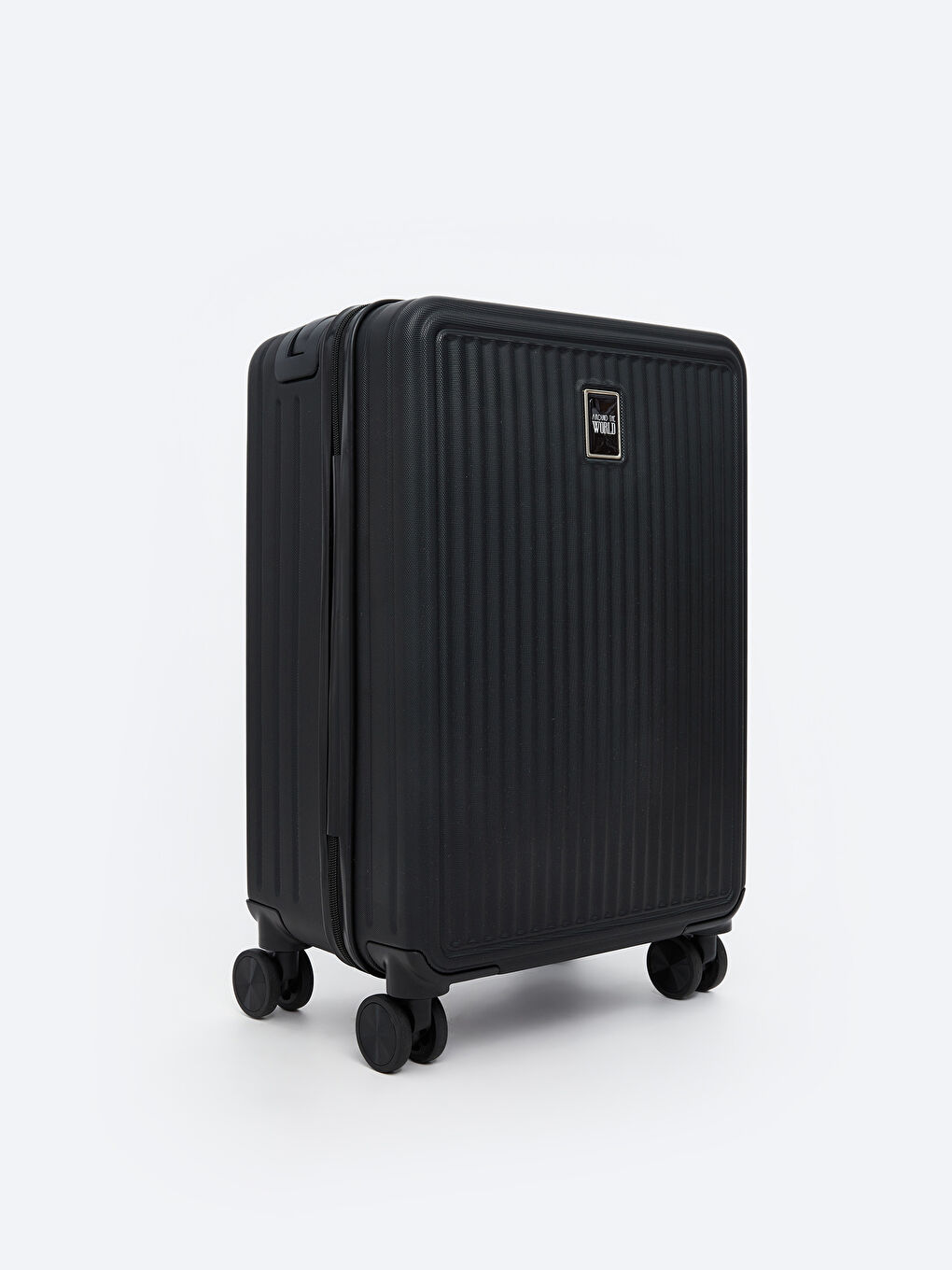 Siyah Kilit Detaylı Orta Boy Valiz