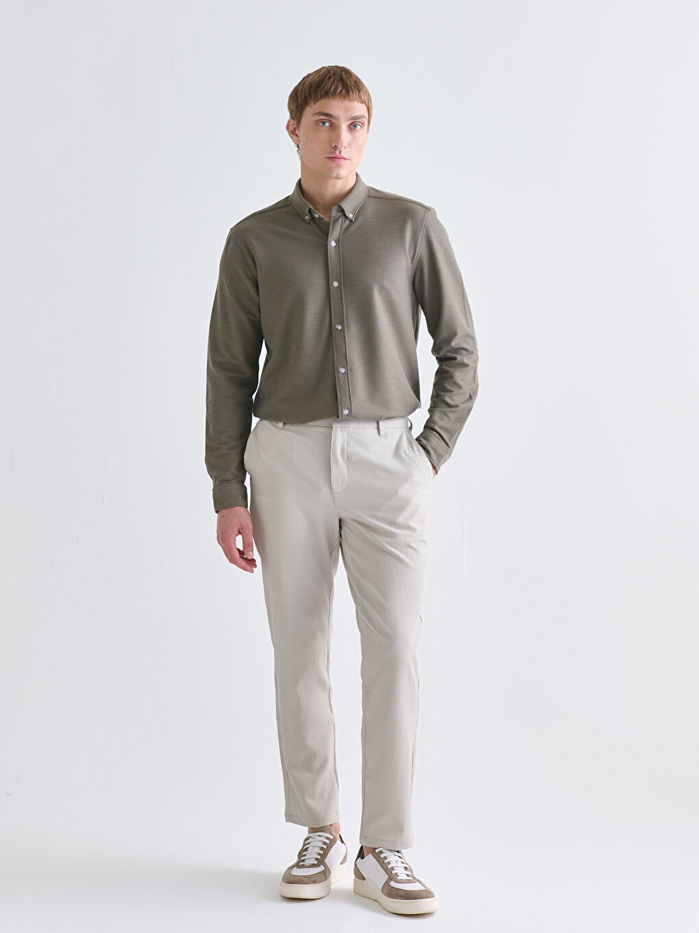 Bej Standart Kalıp Erkek Pantolon