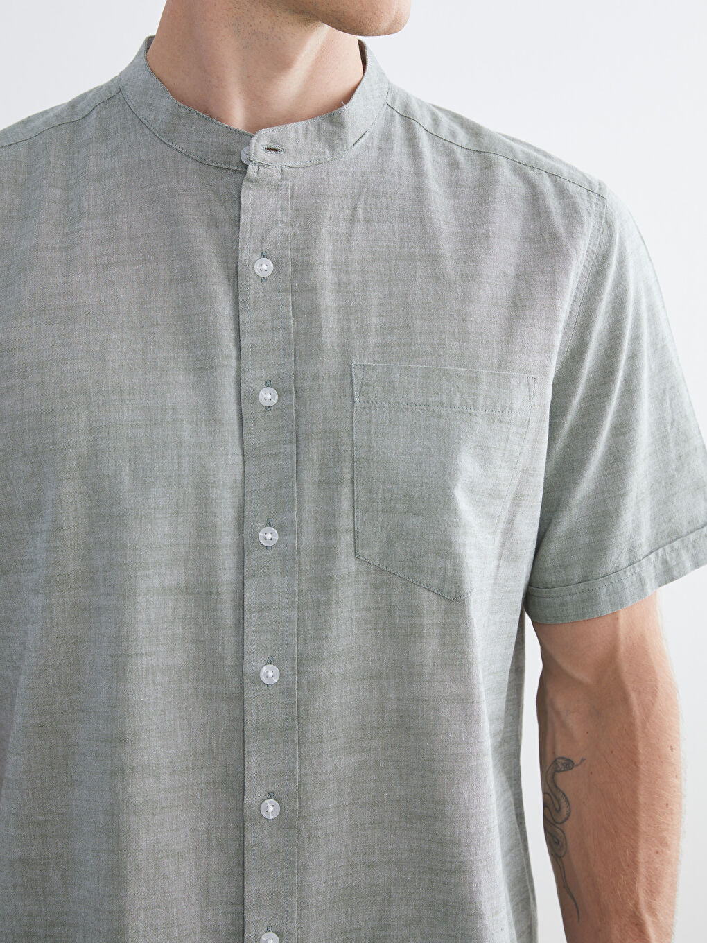 Regular Fit Hakim Yaka Poplin Erkek Gömlek-3