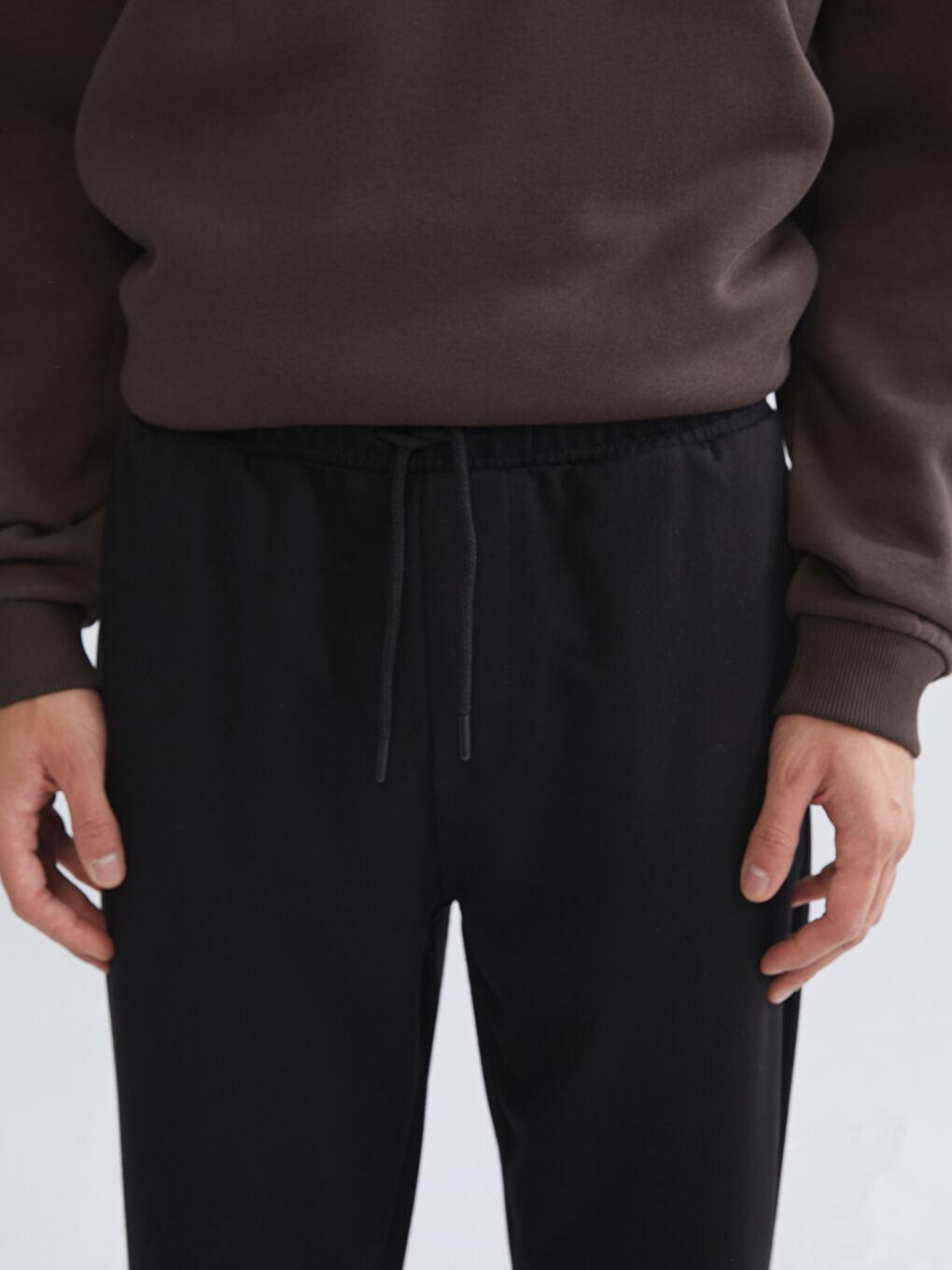 Siyah Rahat Kalıp Erkek Eşofman Altı-2