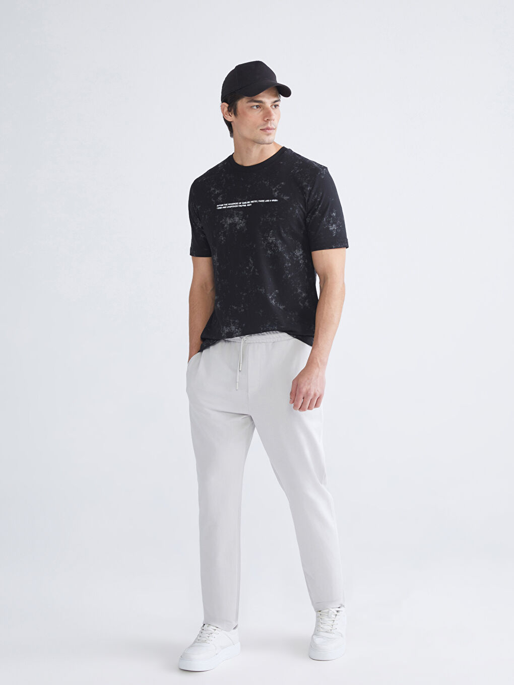 Gri Rahat Kalıp Erkek Eşofman Altı