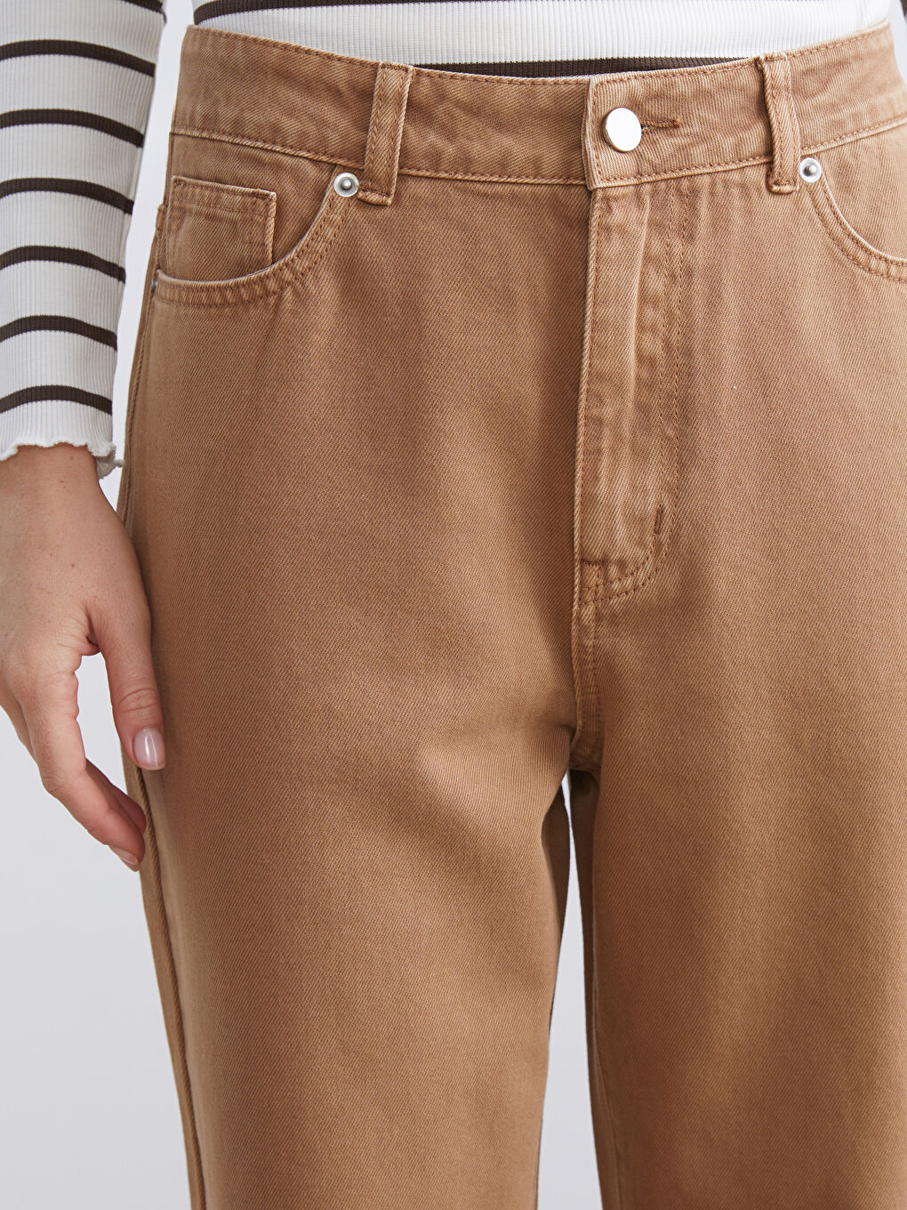 جينز بقصّة الأم للسيدات-2