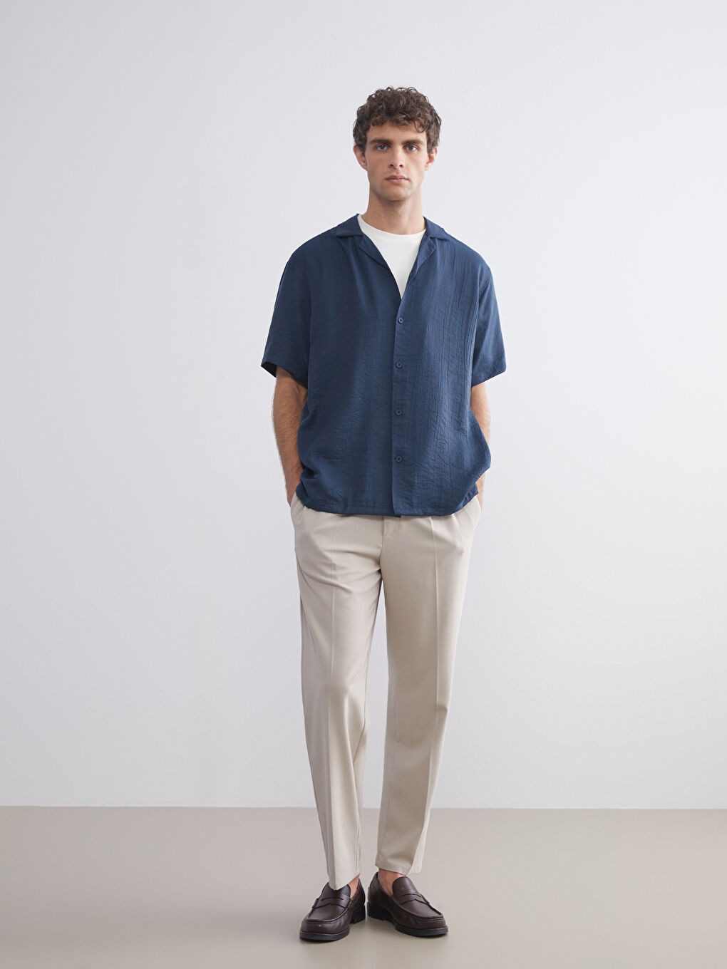 Petrol Regular Fit Resort Yaka Kısa Kollu Erkek Gömlek-3