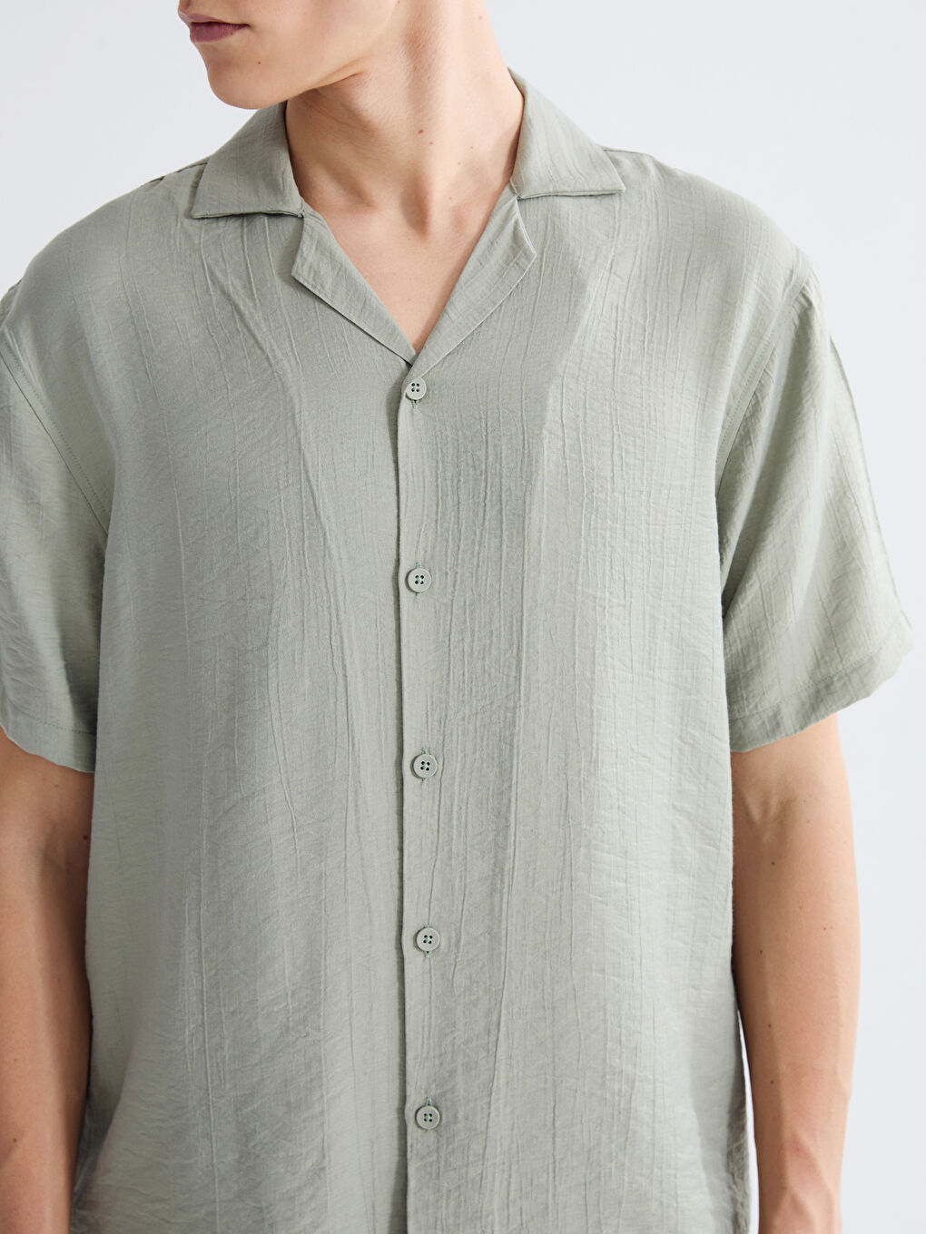 Yeşil Regular Fit Resort Yaka Kısa Kollu Erkek Gömlek-4