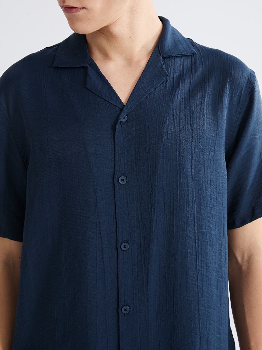 Petrol Regular Fit Resort Yaka Kısa Kollu Erkek Gömlek-4