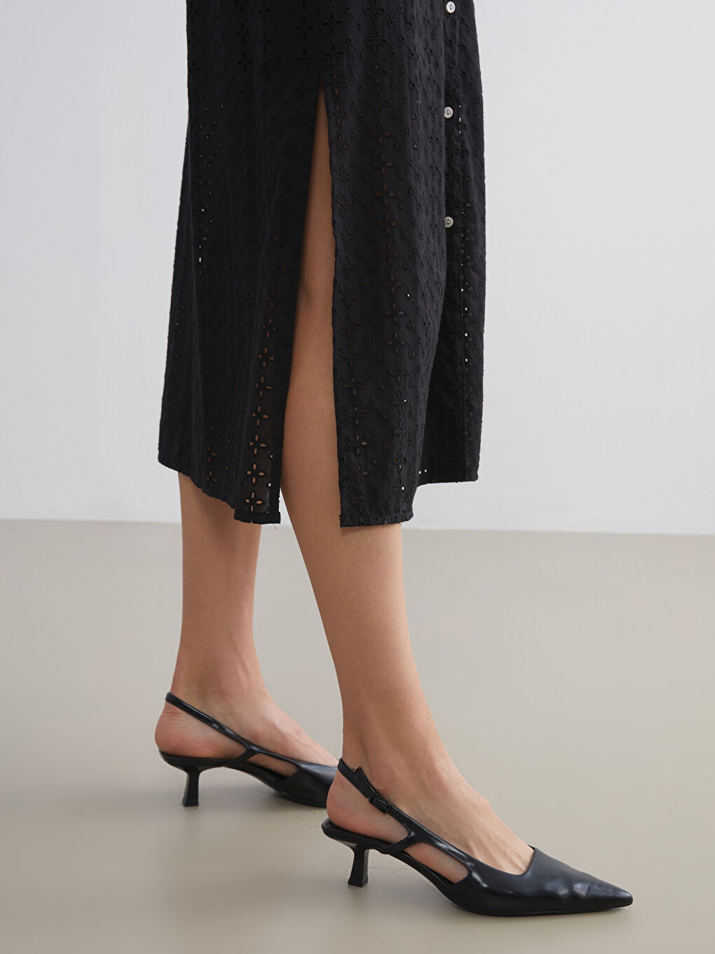 Hole-Knitted Sash Broderie Shirt Dress-2