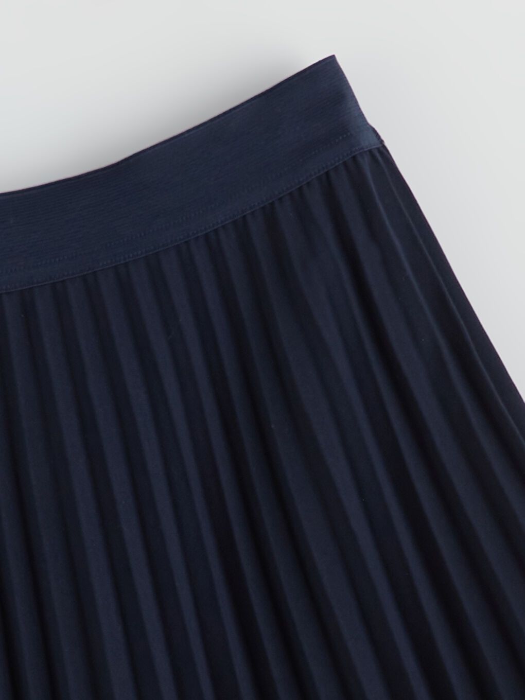 LCW Kids Elastic Waist Pleated Girl Skirt -W5K063Z4-HRC