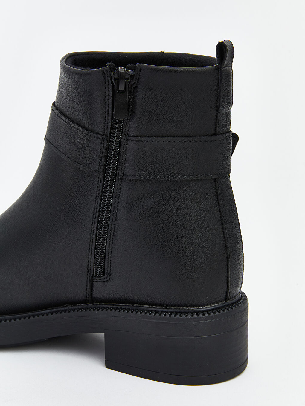 Ботуши с ток от изкуствена кожа за жени-4