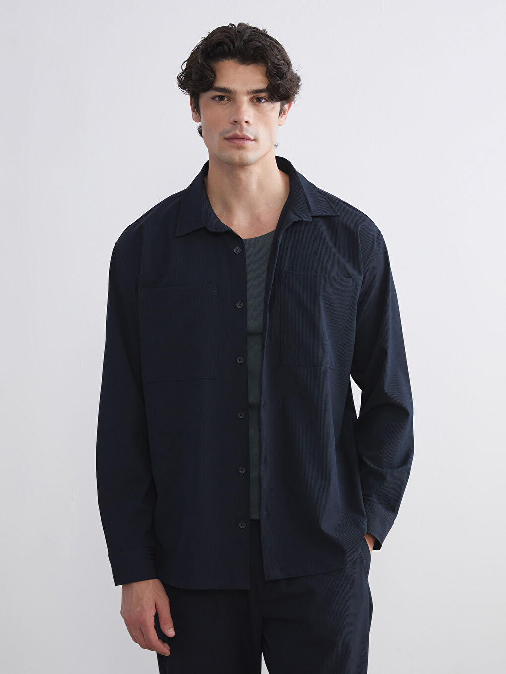 Man NAVY Shirt