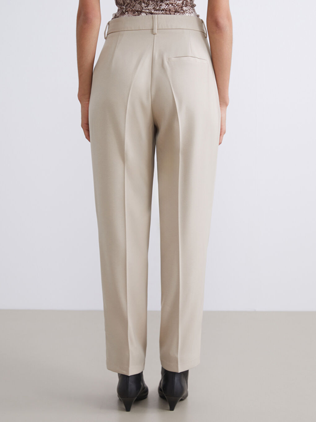 Loose Fit Women's Trousers-3