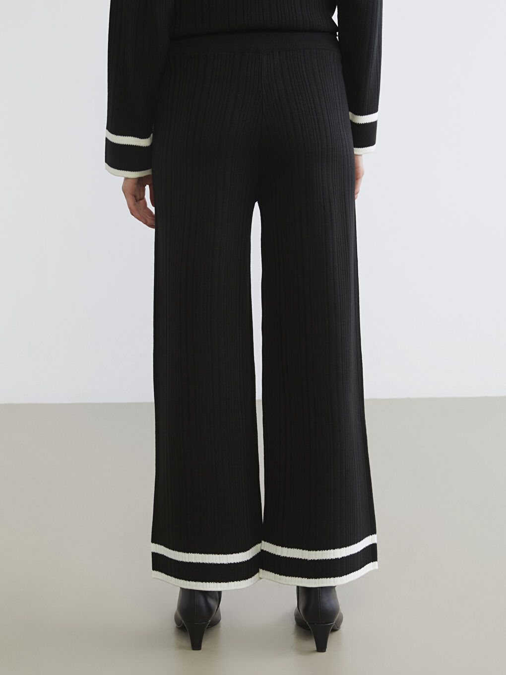 سروال طوبي مصفر نساء-3