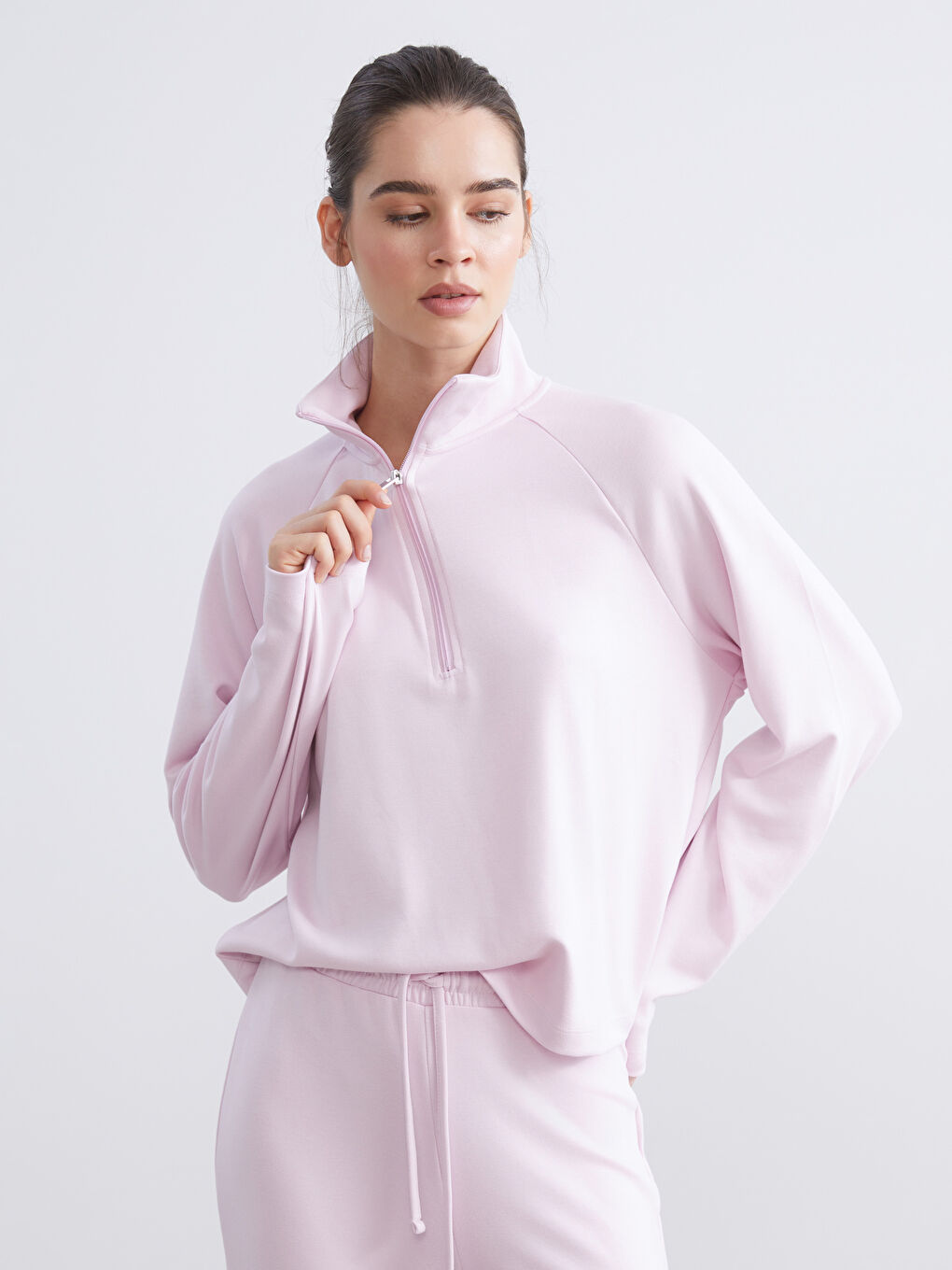 Pembe Dik Yaka Oversize Kadın Sweatshirt