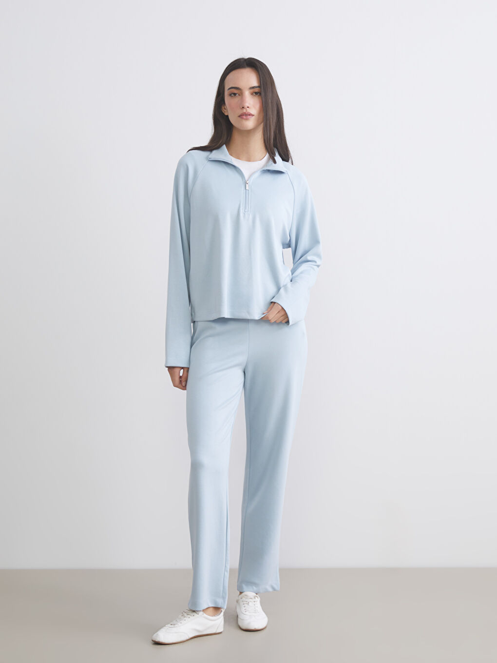 Mavi Dik Yaka Oversize Kadın Sweatshirt-3