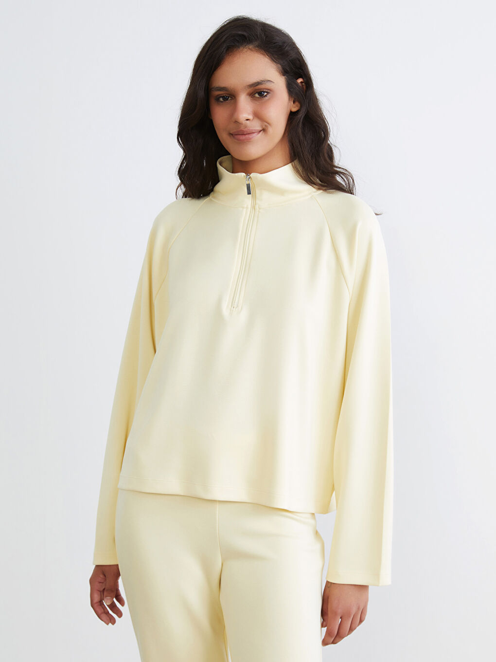 Sarı Dik Yaka Oversize Kadın Sweatshirt-3