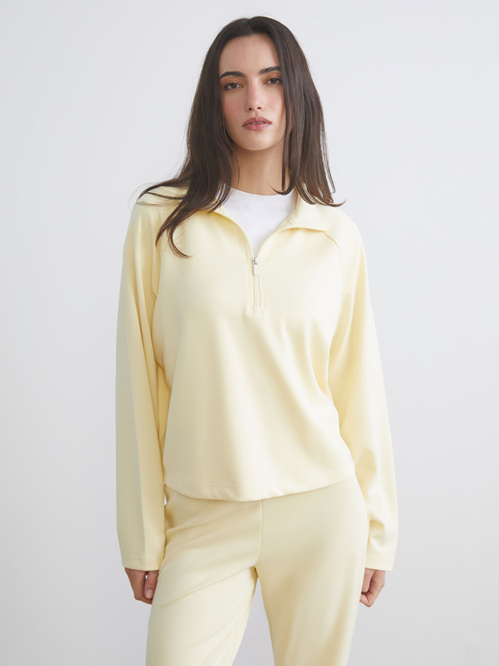 Sarı Dik Yaka Oversize Kadın Sweatshirt-1