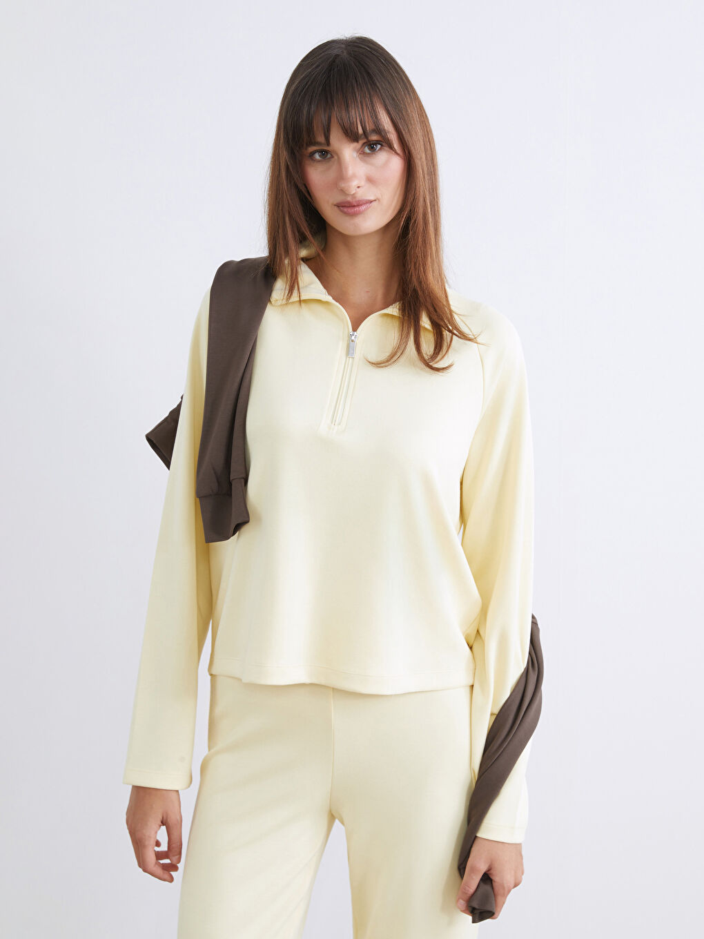 Sarı Dik Yaka Oversize Kadın Sweatshirt-2