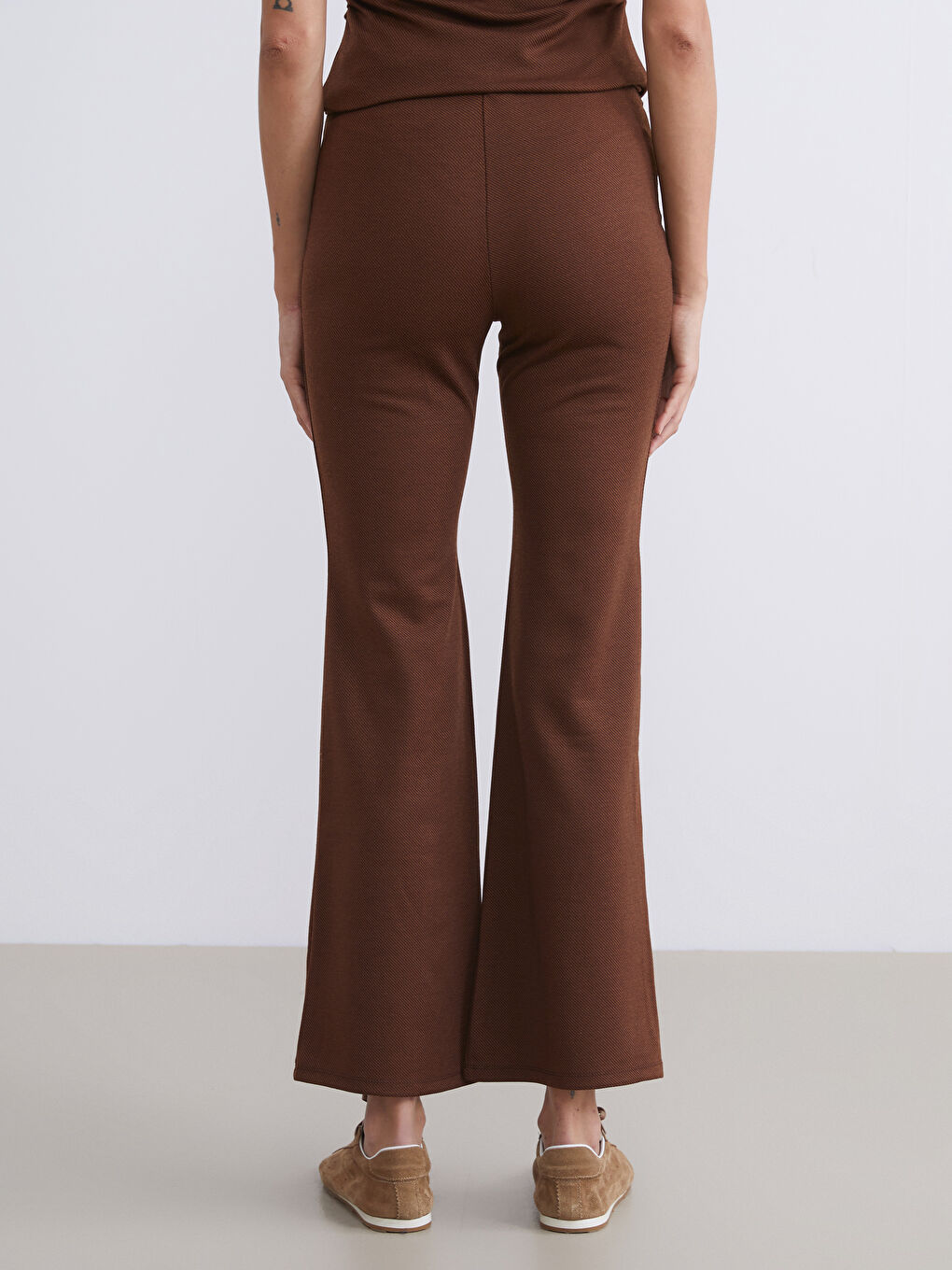 Women's Trousers with Elastic Waist and Flared Leg-3