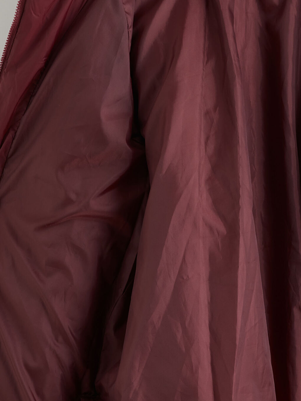 Bordo Kapüşonlu Kapitone Kadın Şişme Mont-9