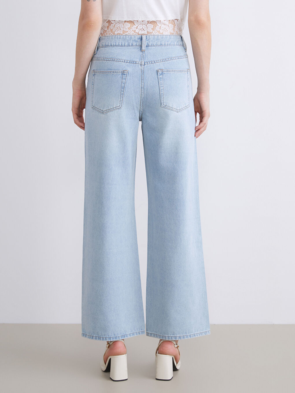 Wideleg Women's Jeans-3