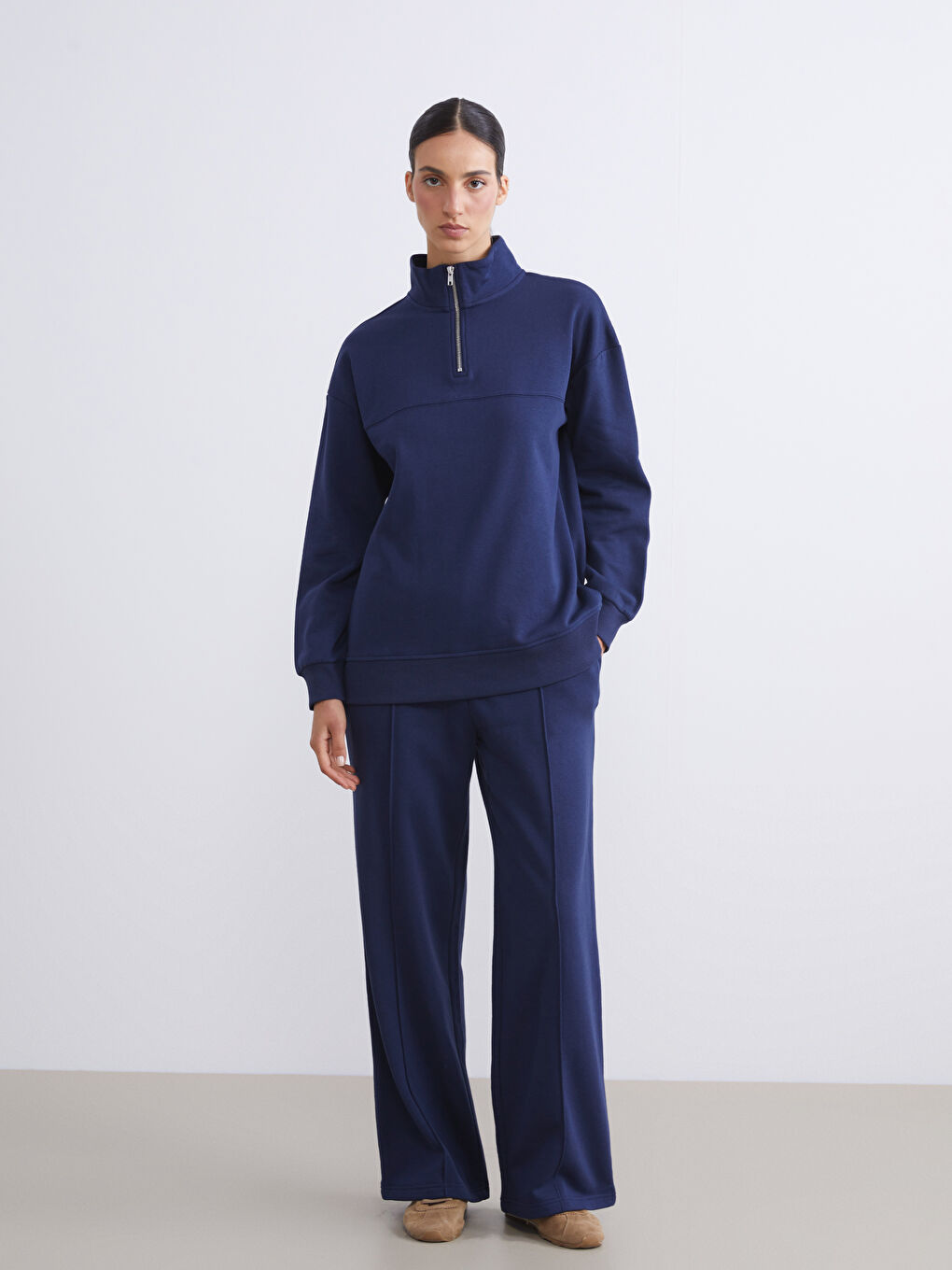 بلوزة طويلة غليظة نسائية أوفرسايز بياقة عالية-1