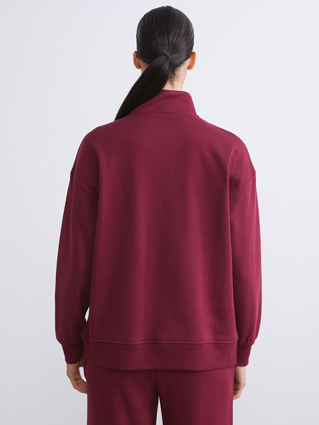 تونیکی سویتشێرتی ئه‌ستووری یه‌خه‌ی مل بەرزی ئۆڤەرسایز بۆ ژنان-3