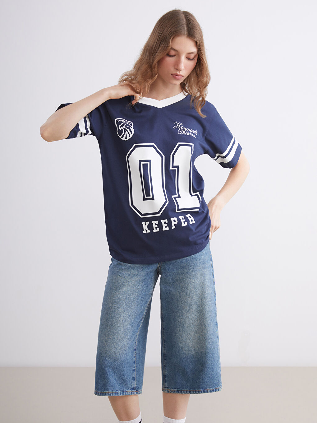 Lacivert V Yaka Harry Potter Baskılı Oversize Kadın Tişört-1