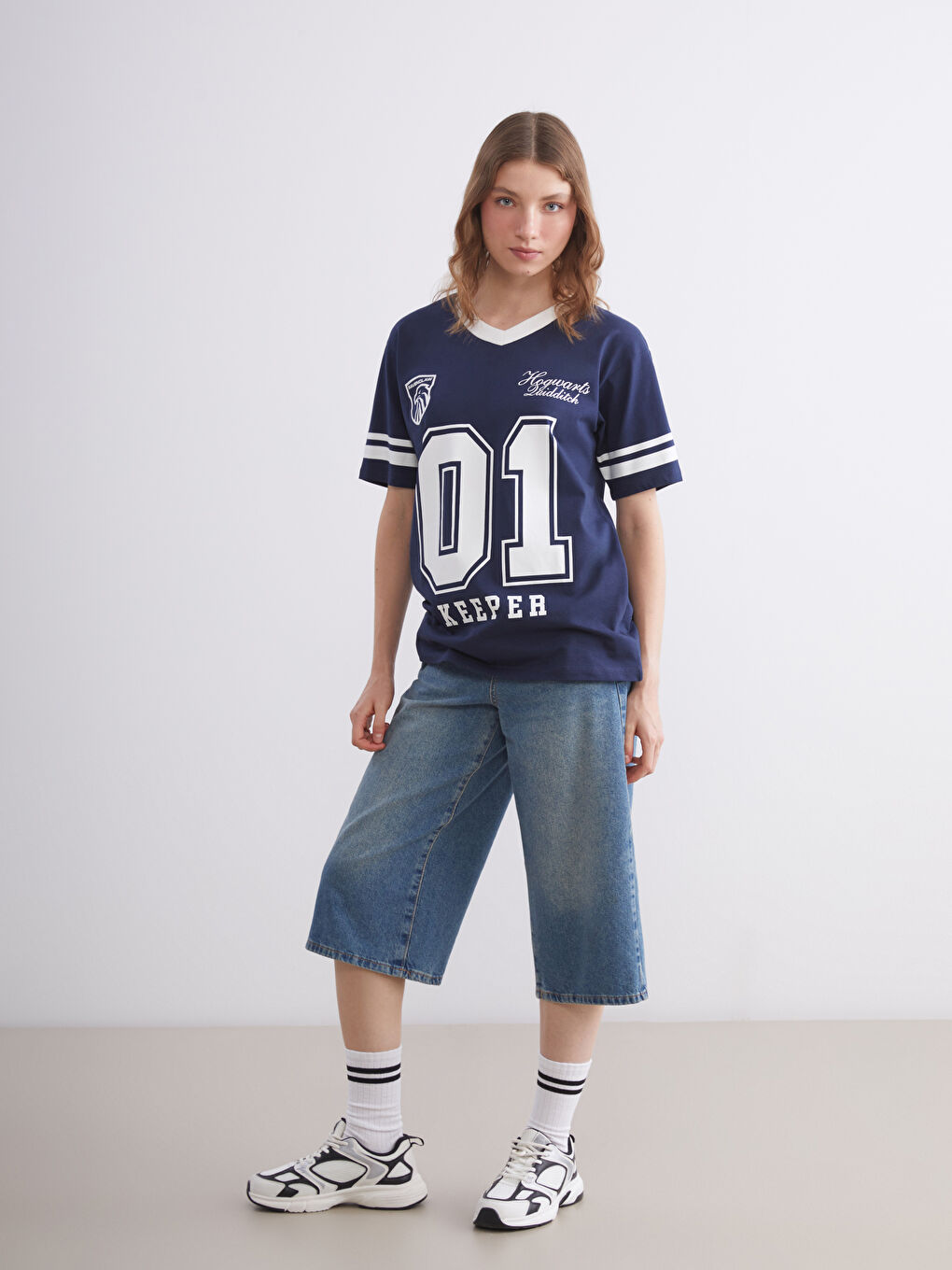 Lacivert V Yaka Harry Potter Baskılı Oversize Kadın Tişört-2