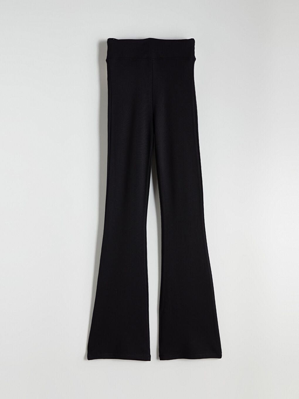 Siyah İspanyol Paça Toparlayıcı Kadın Tayt Pantolon-4