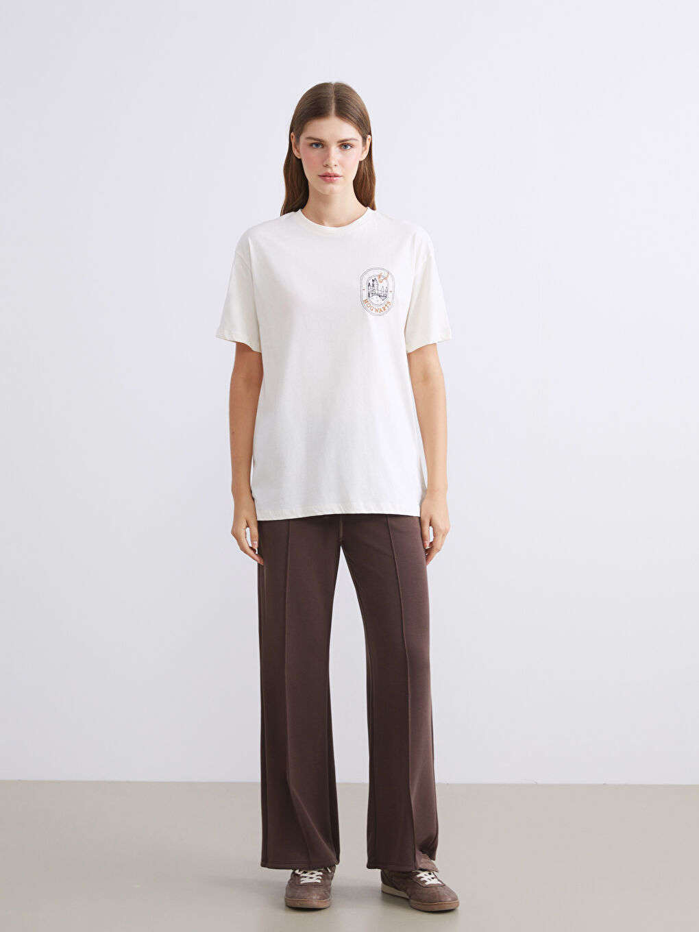 Bej Bisiklet Yaka Harry Potter Baskılı Kadın Tişört-2