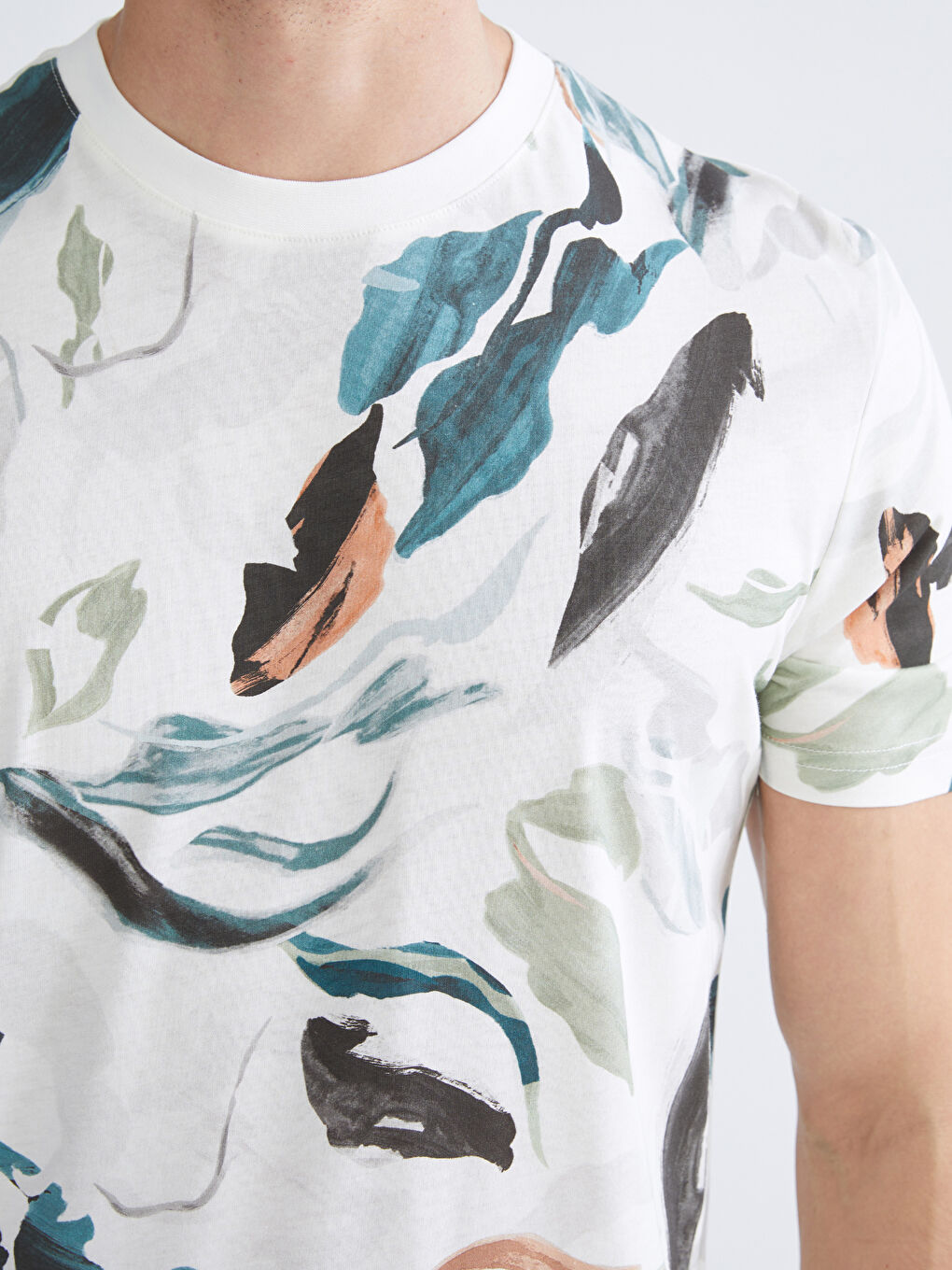 Ekru Bisiklet Yaka Baskılı Penye Erkek Tişört-2