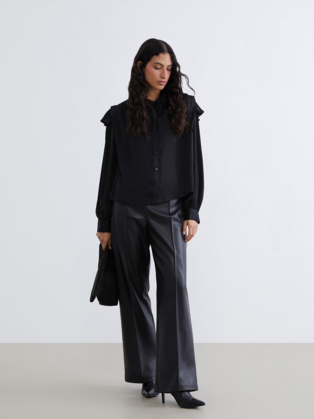 Woman BLACK Trousers