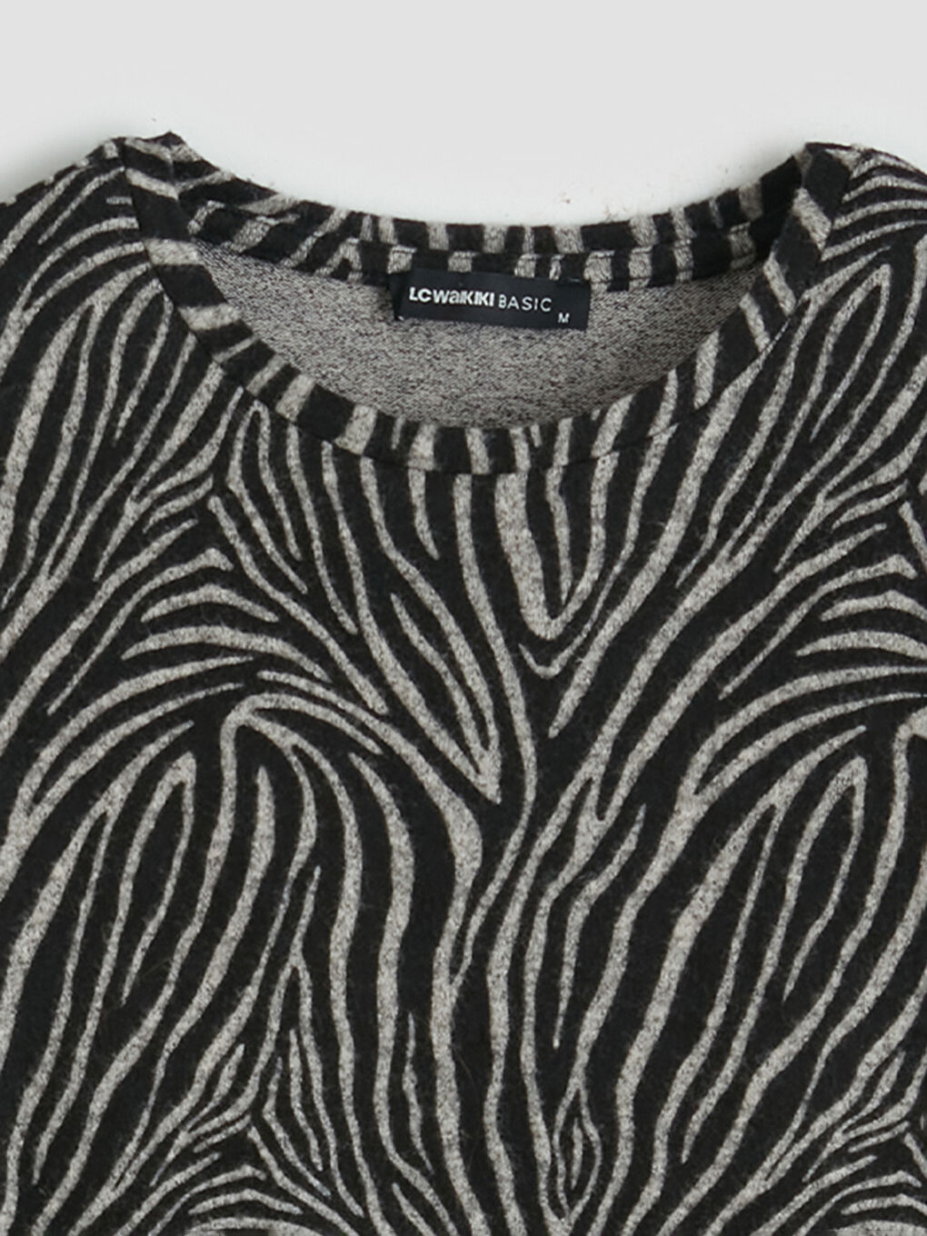 Узорчатая блузка с круглым вырезом-10