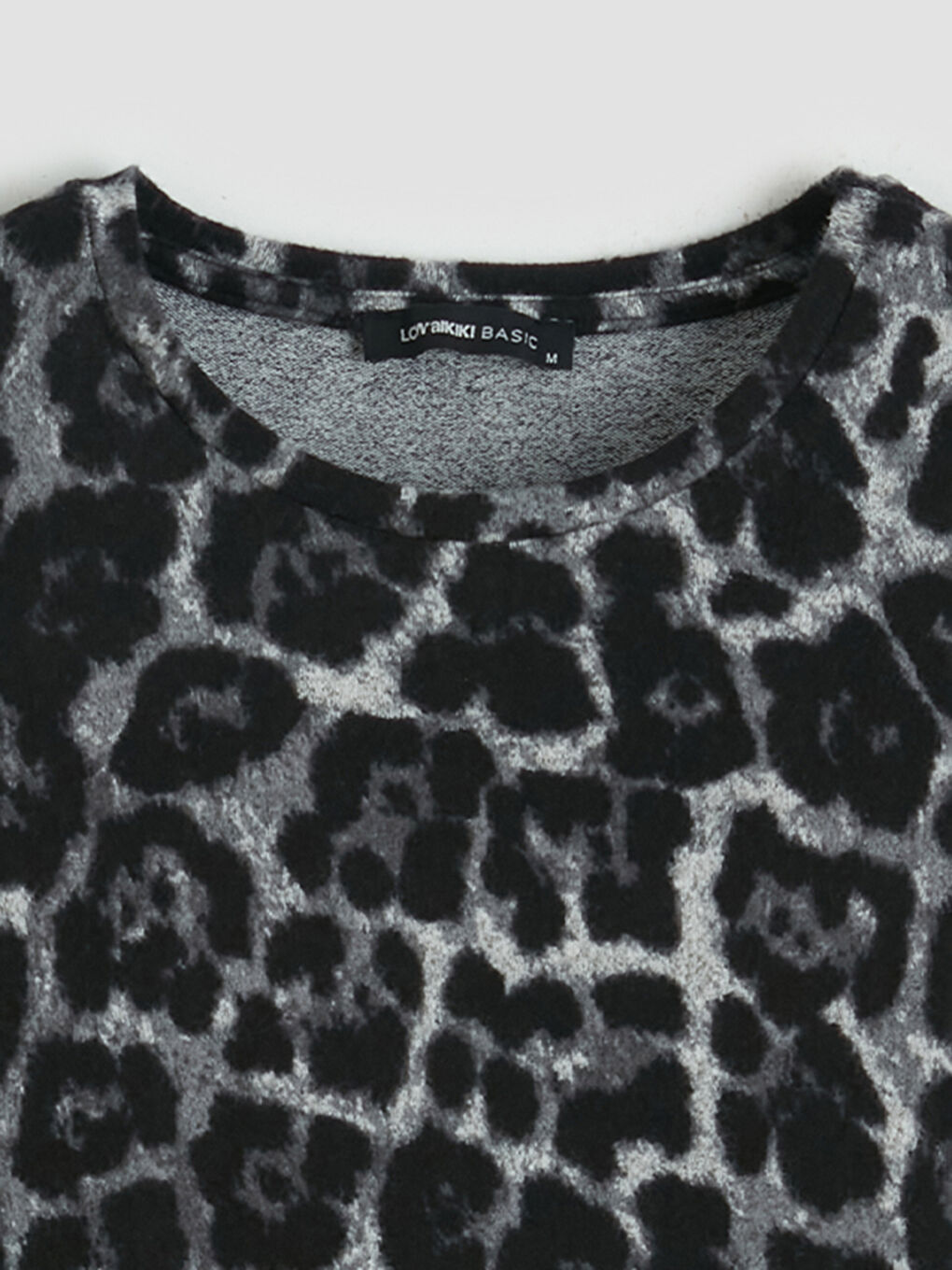 Crew Neck Patterned Blouse-10