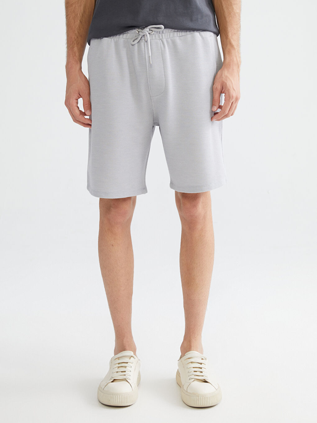 Gri Standart Kalıp Erkek Şort-1
