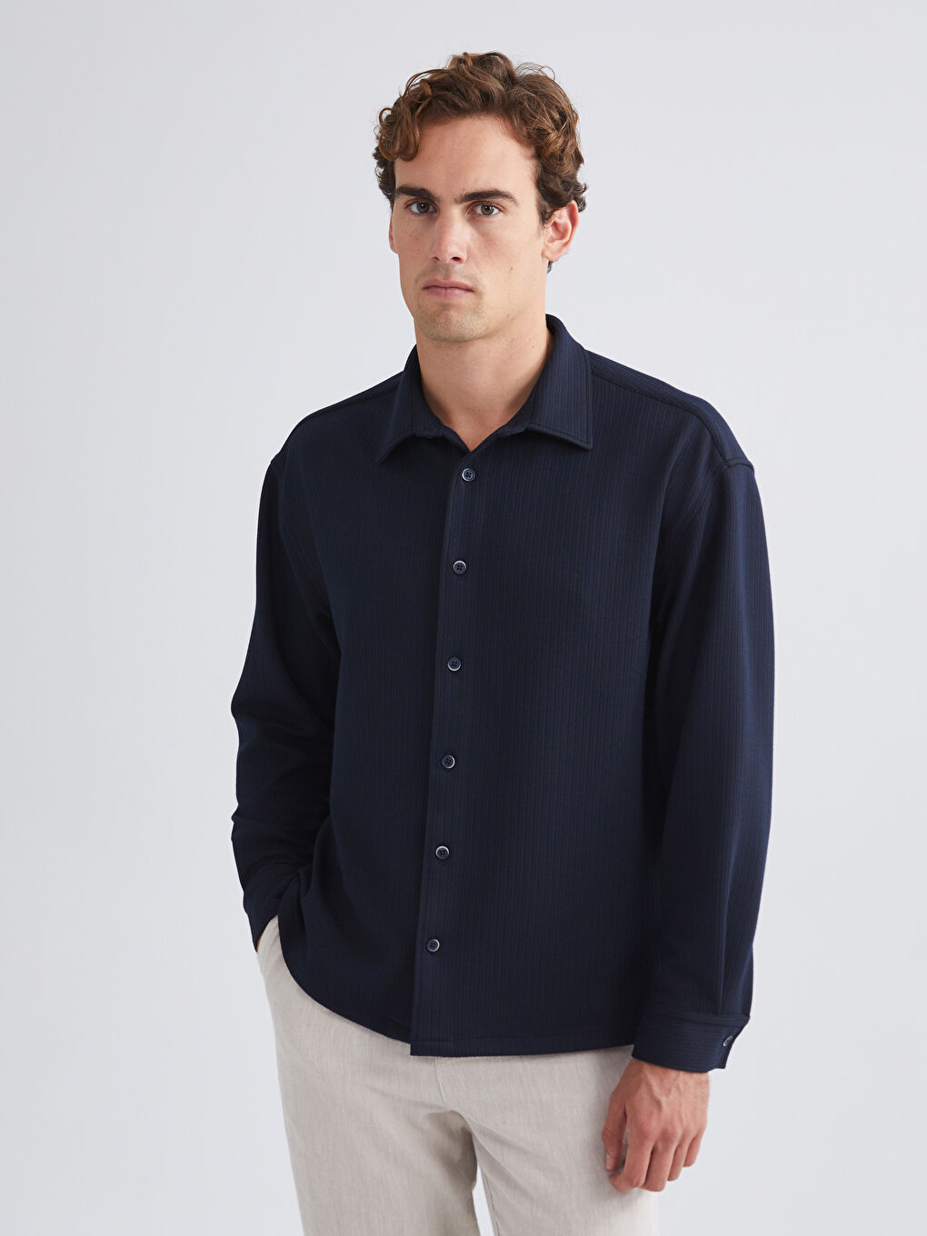 Lacivert Rahat Kalıp Uzun Kollu Erkek Gömlek-1