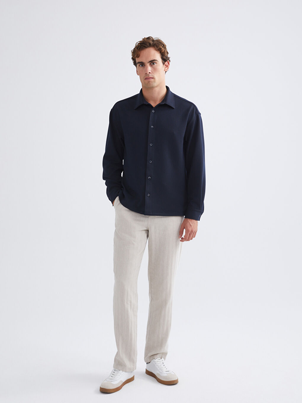 Lacivert Rahat Kalıp Uzun Kollu Erkek Gömlek-3