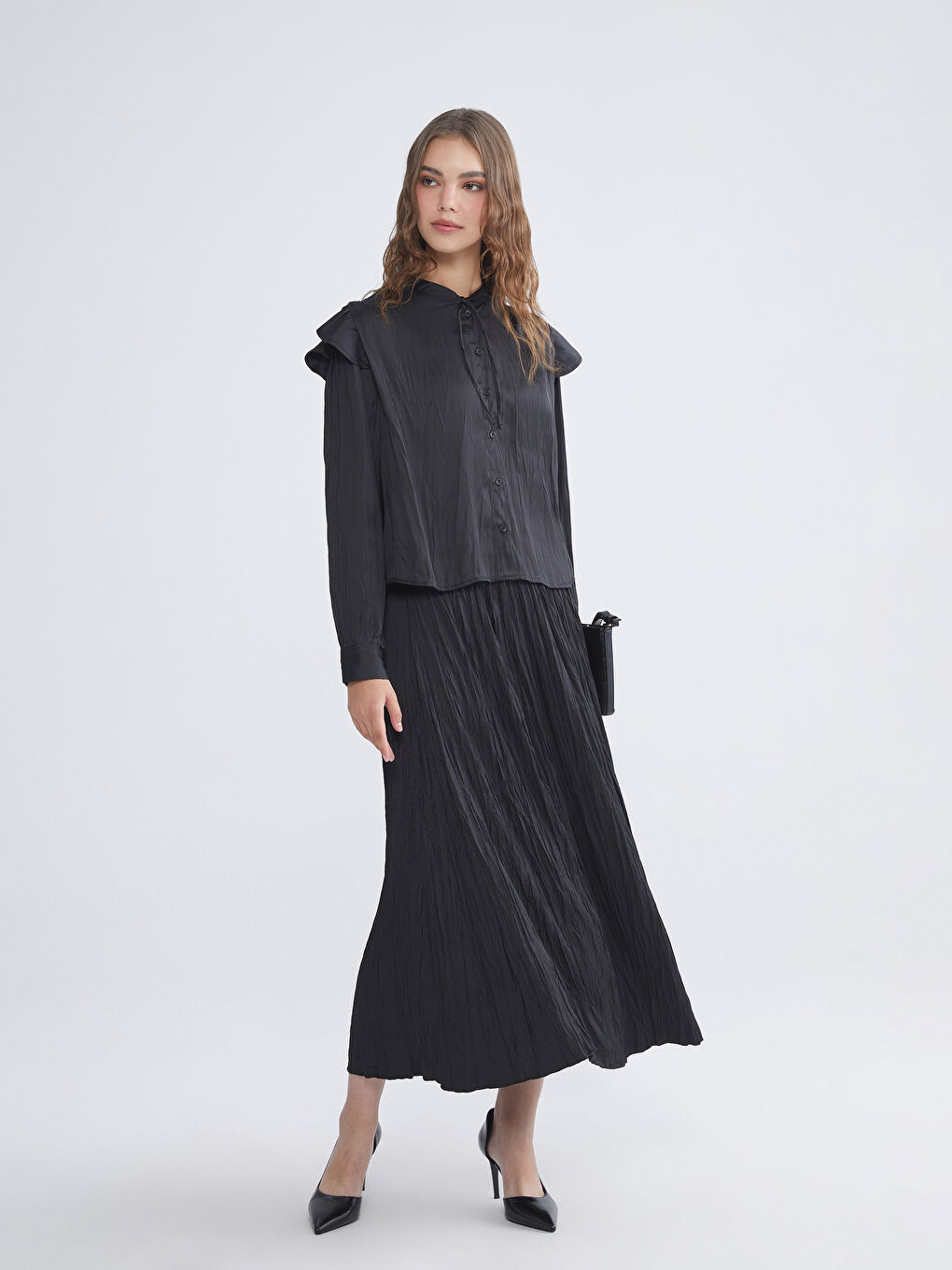 Siyah Beli Lastikli Saten Pileli Etek