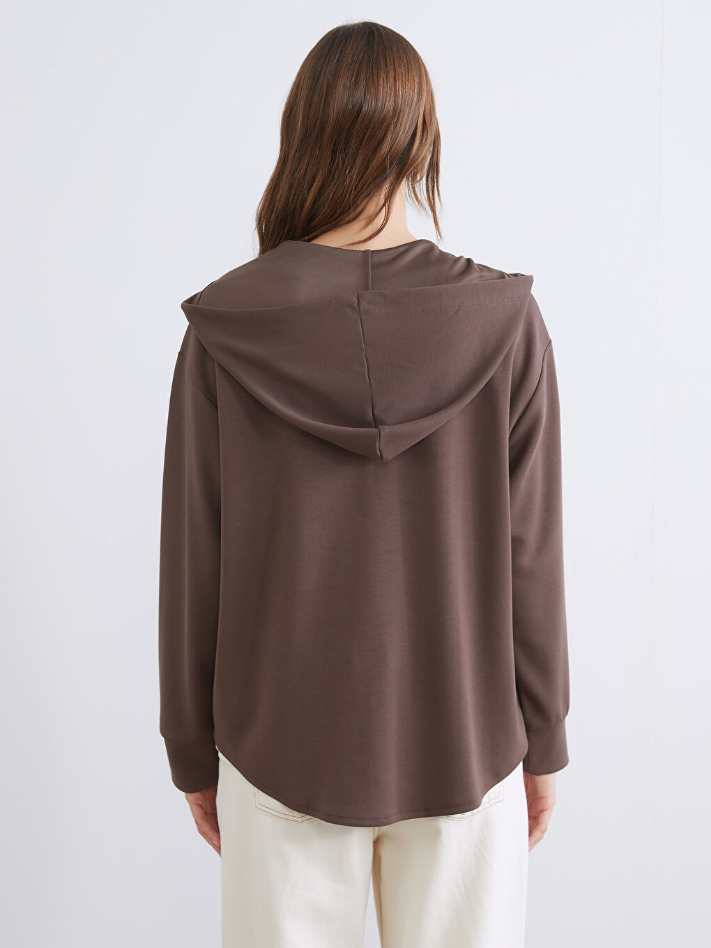 Kahverengi Kapüşonlu Oversize Kadın Fermuarlı Sweatshirt-4