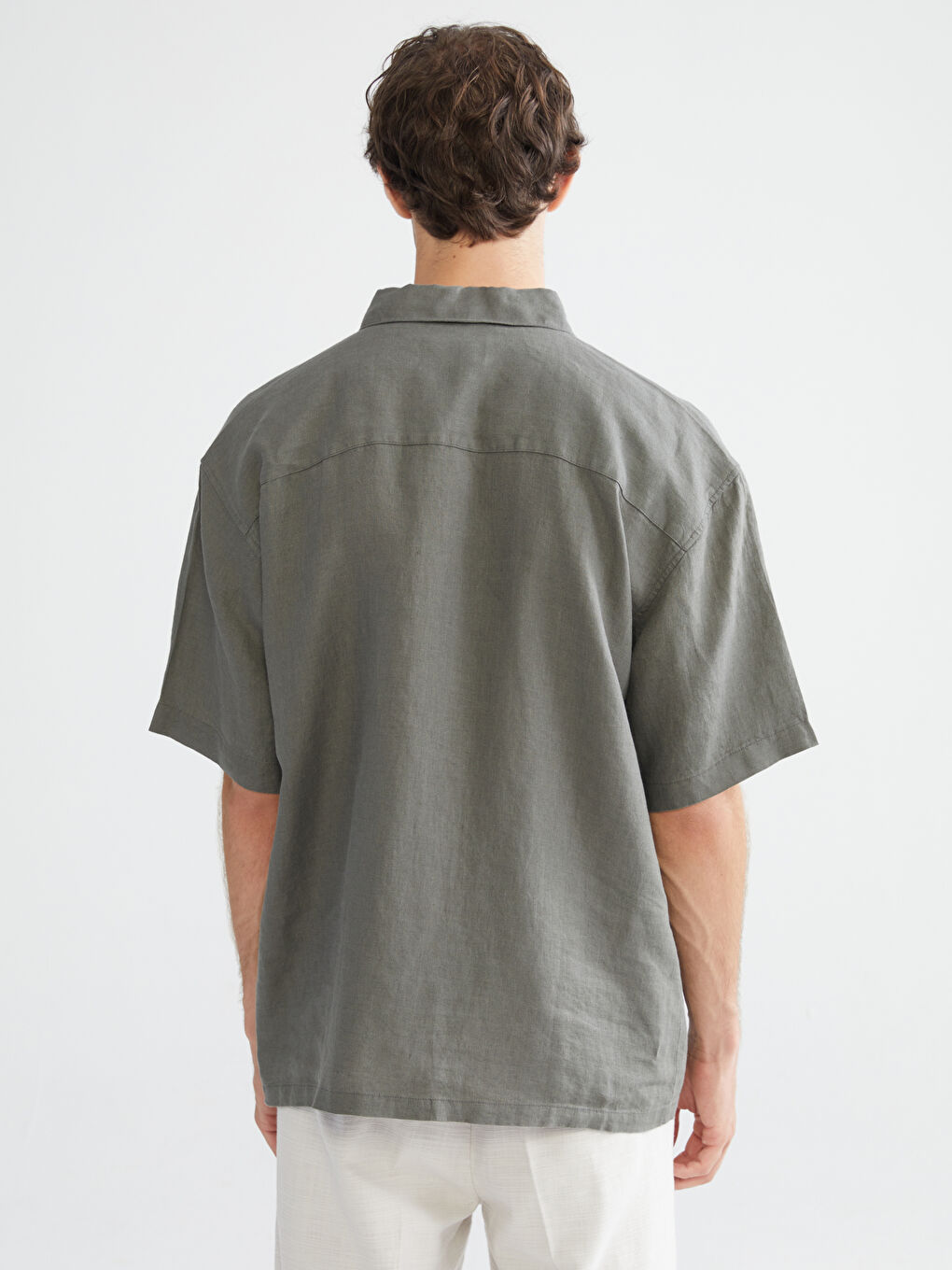 Haki Regular Fit Kısa Kollu %100 Keten Erkek Gömlek-3