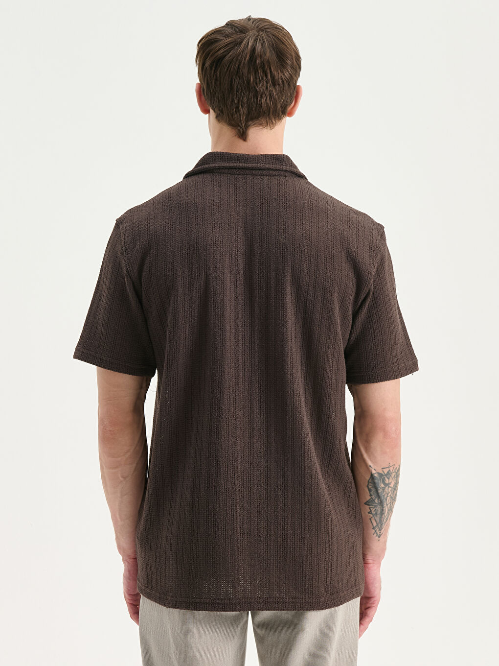 Kahverengi Regular Fit Resort Yaka Kısa Kollu Erkek Gömlek-3