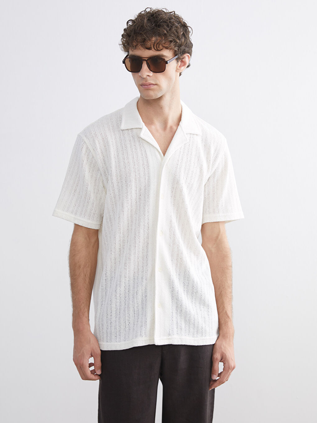Ekru Regular Fit Resort Yaka Kısa Kollu Erkek Gömlek-1