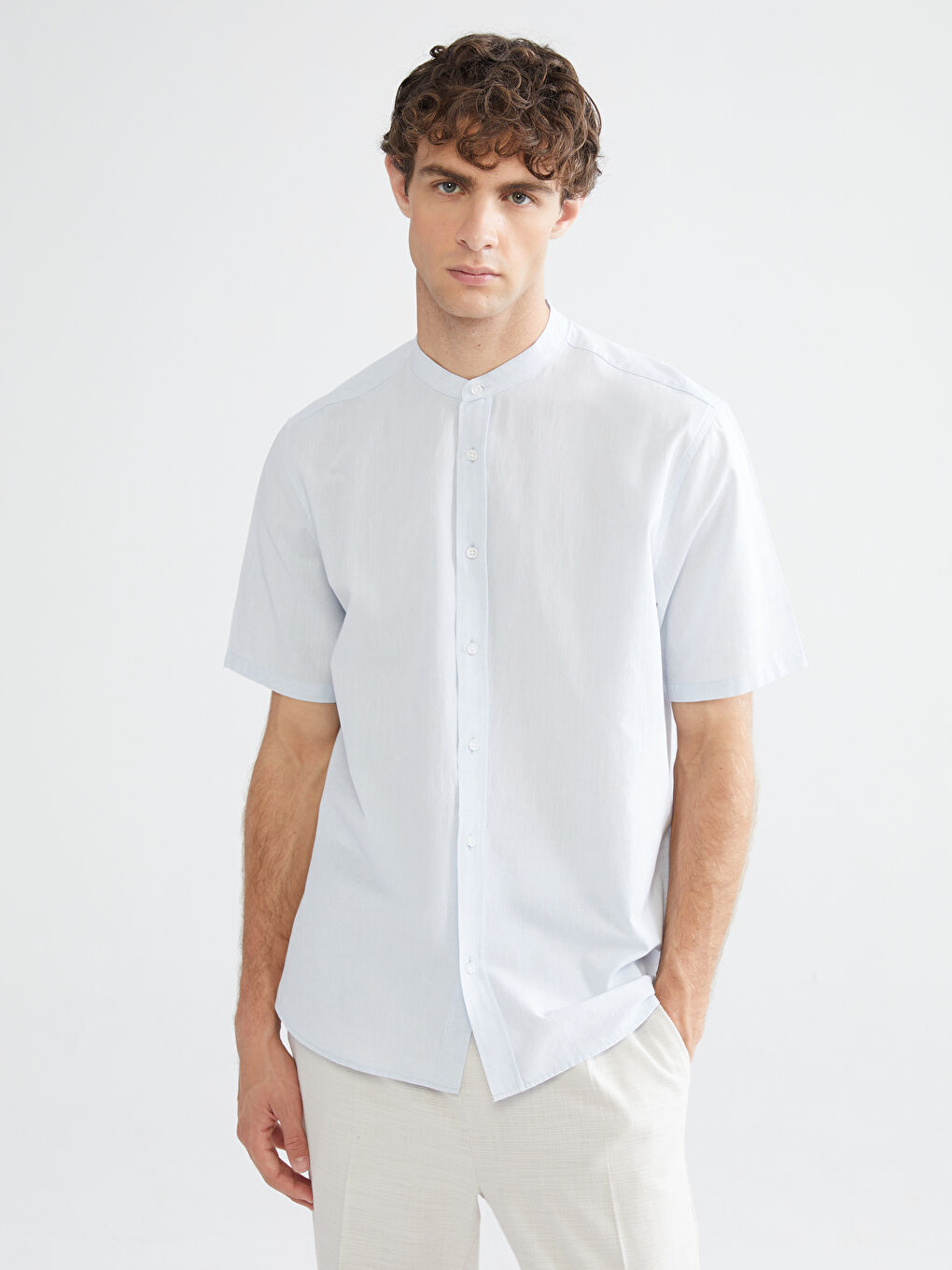 Mavi Regular Fit Kısa Kollu Keten Karışımlı Erkek Gömlek-1