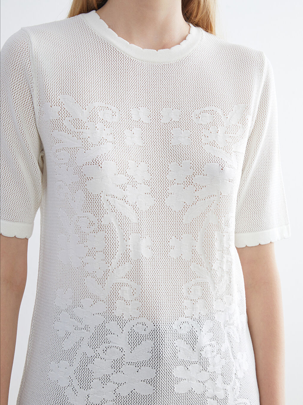 Ekru Kısa Kollu Çiçekli Kadın Triko Kazak-2