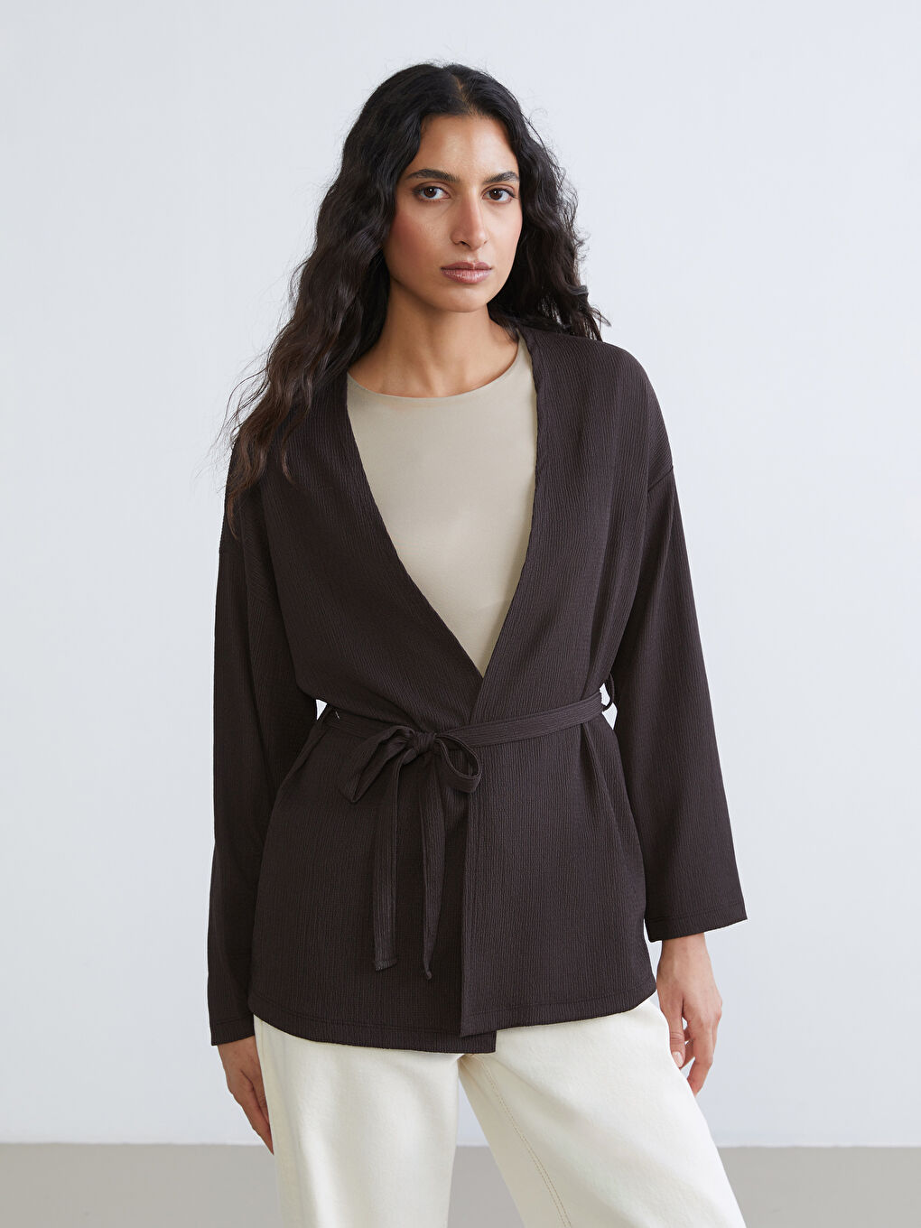 Kahverengi Şal Yaka Dokulu Kadın Hırka-1