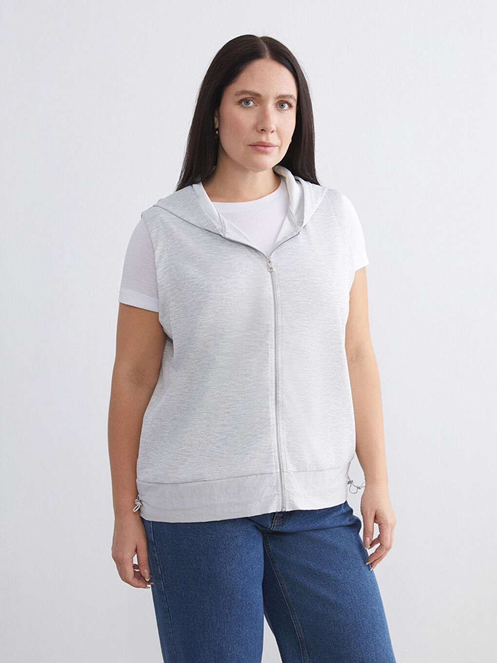 Gri Kapüşonlu Kadın Yelek-2