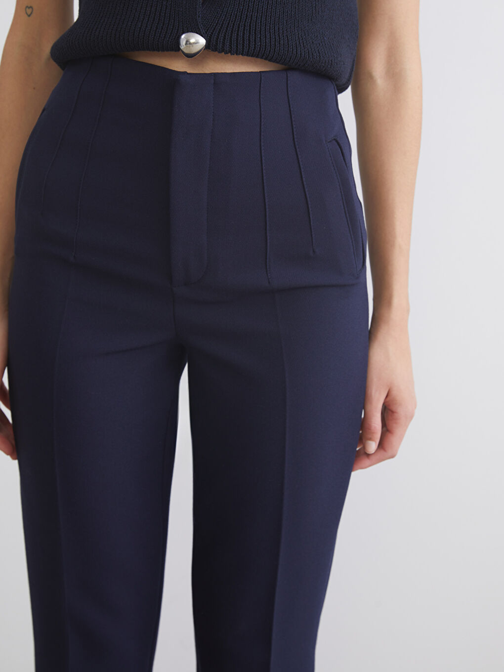 Lacivert Havuç Kesim Kadın Pantolon-3