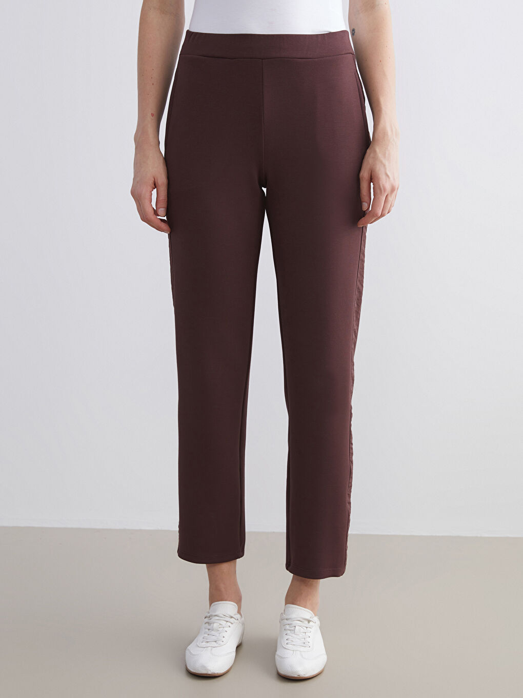 Kahverengi Beli Lastikli Kadın Eşofman Altı-2