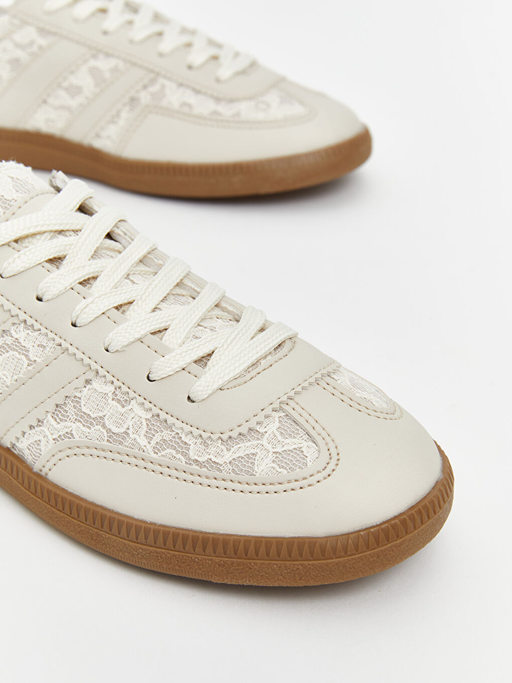 LCW STEPS Lace-up Women's Sneakers -W5K568Z8-R81