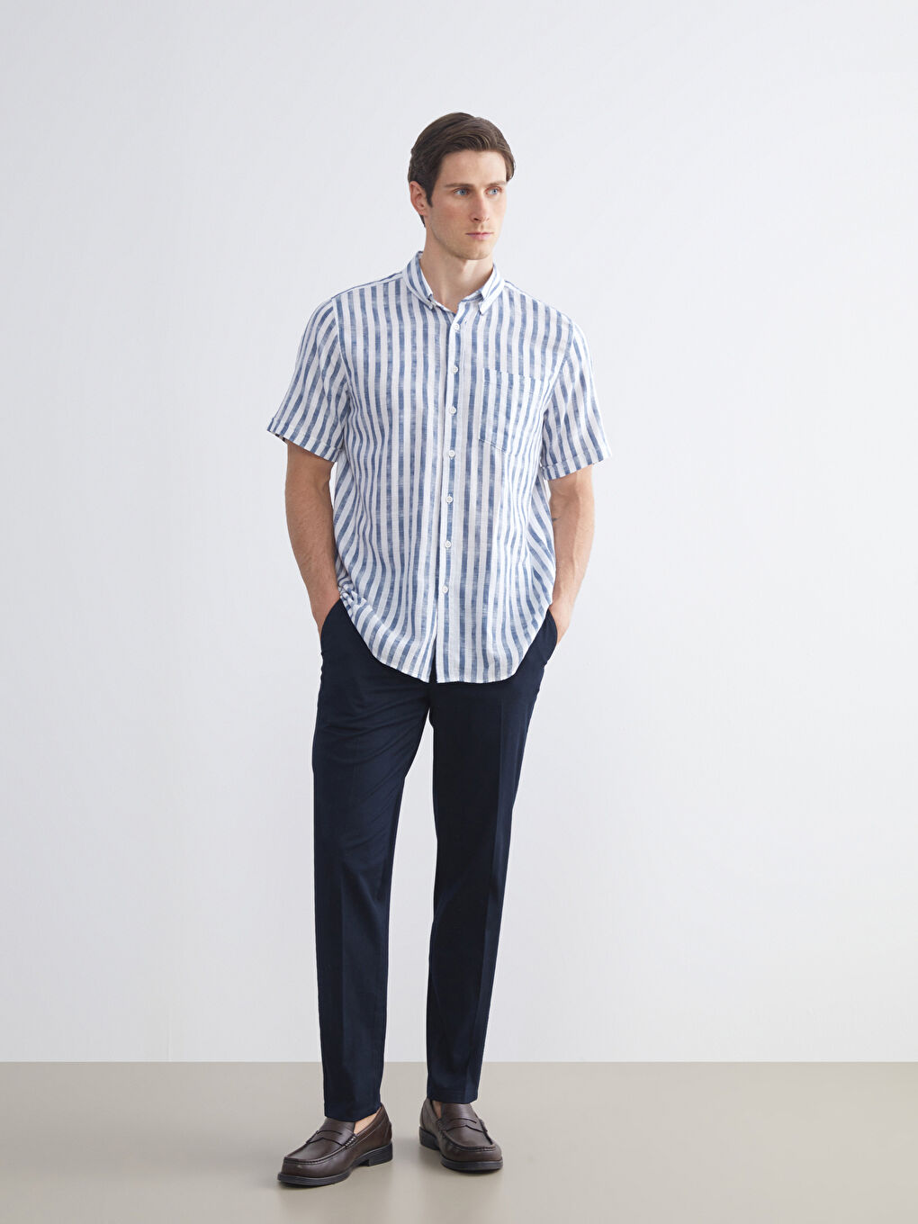 Lacivert Regular Fit Kısa Kollu Çizgili Poplin Erkek Gömlek-1