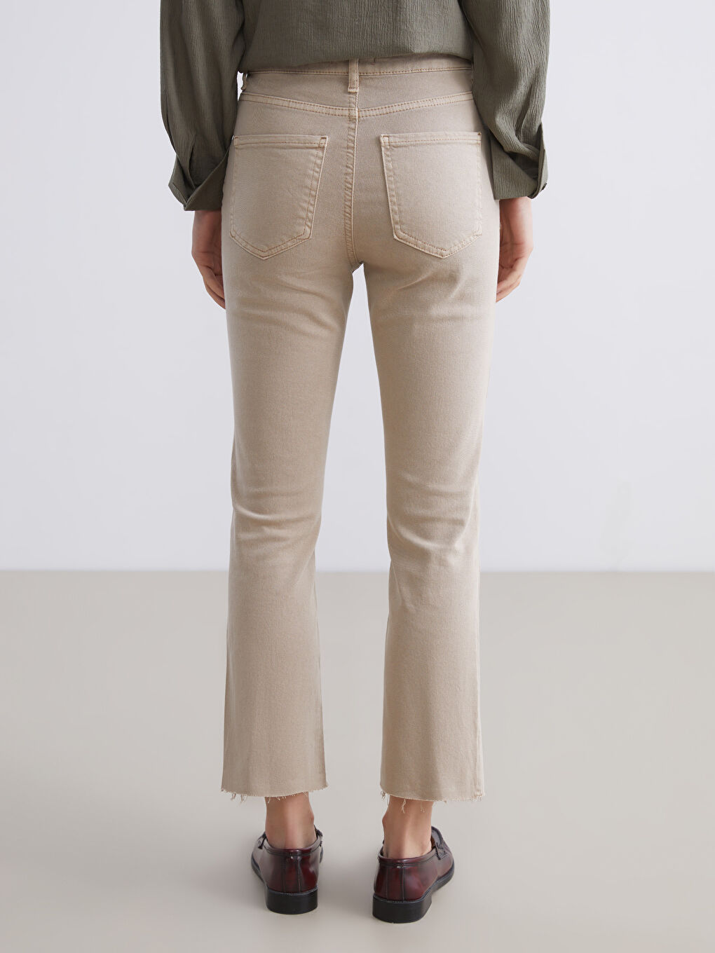Kahverengi Crop Flare Kadın Jean Pantolon-3